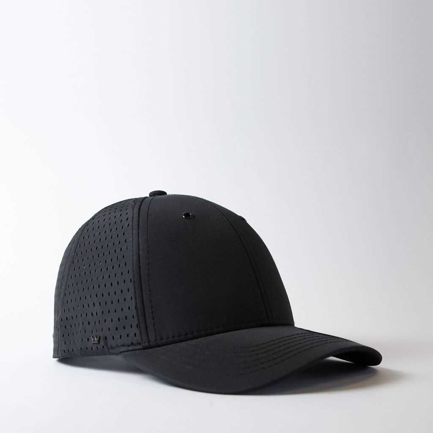 U15618 UFlex High Tech Curved Peak Snapback