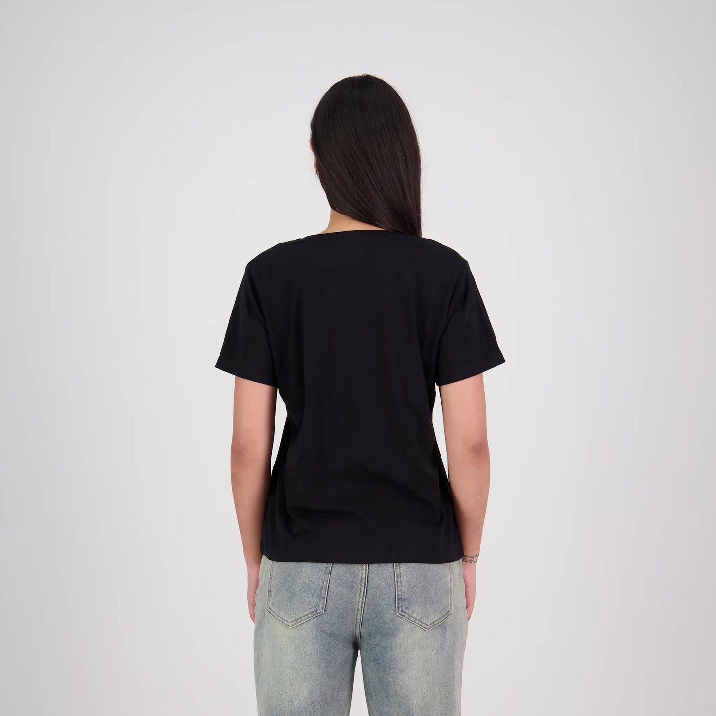 V-Neck Tee V2 - Womens T204