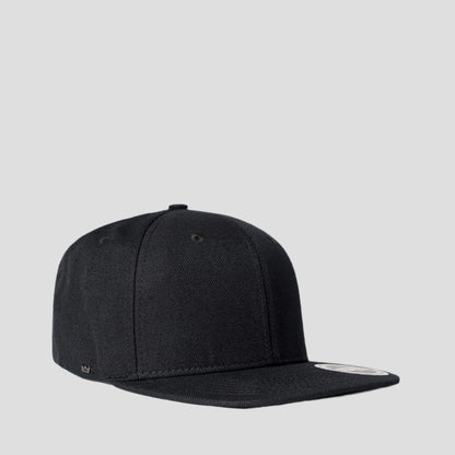 U15604 UFlex Flat Peak 6 Panel Fitted